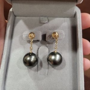 Authentic South Sea Pearl Earring